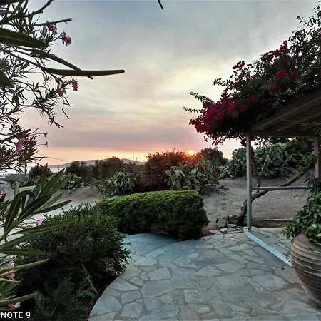 Sunny House With Amazing View For 4+2 Persons Holiday home Plaka (Naxos)