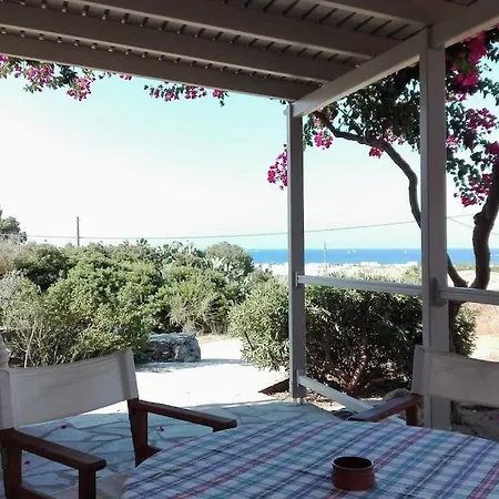Sunny House With Amazing View For 4+2 Persons בית נופש Pláka