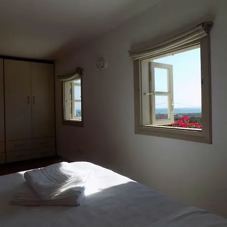 Sunny House With Amazing View For 4+2 Persons Nyaraló *
